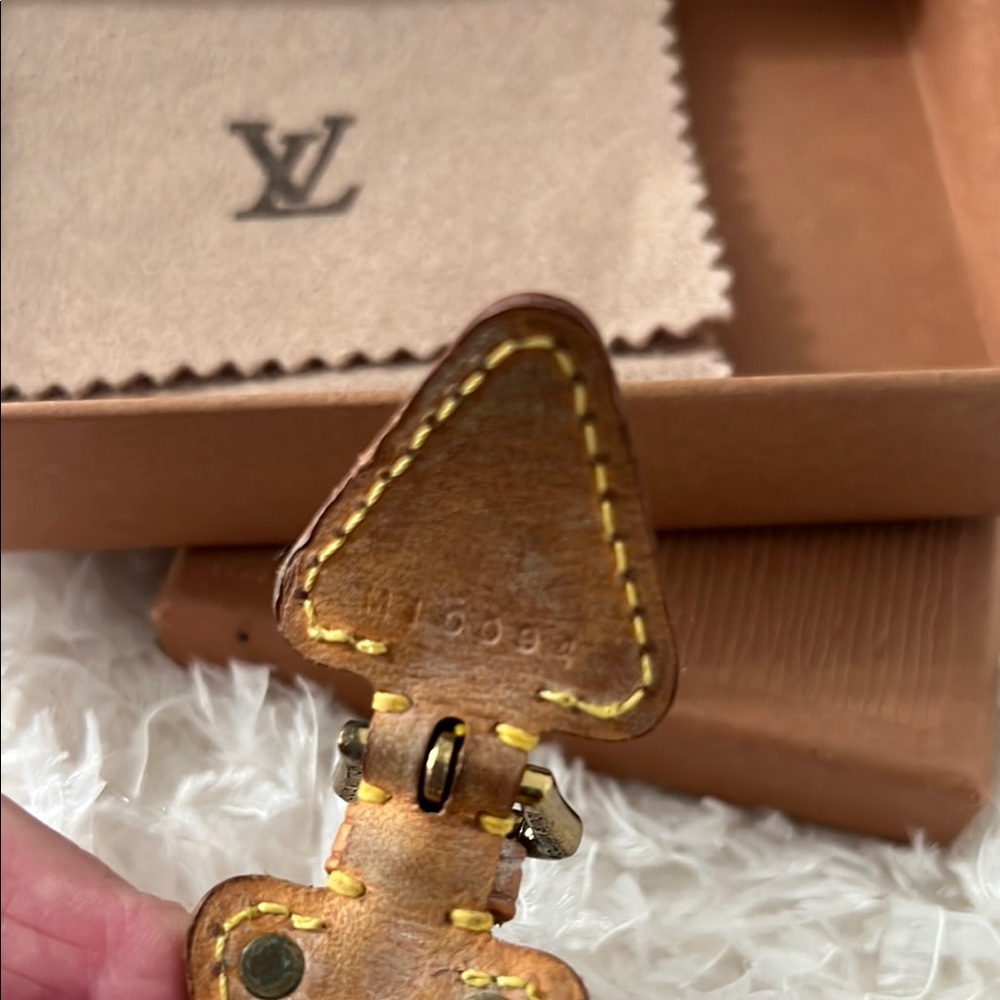 Louis Vuitton Theda Brown and Gold Monogram Bracelet with Box - Picture 8 of 12